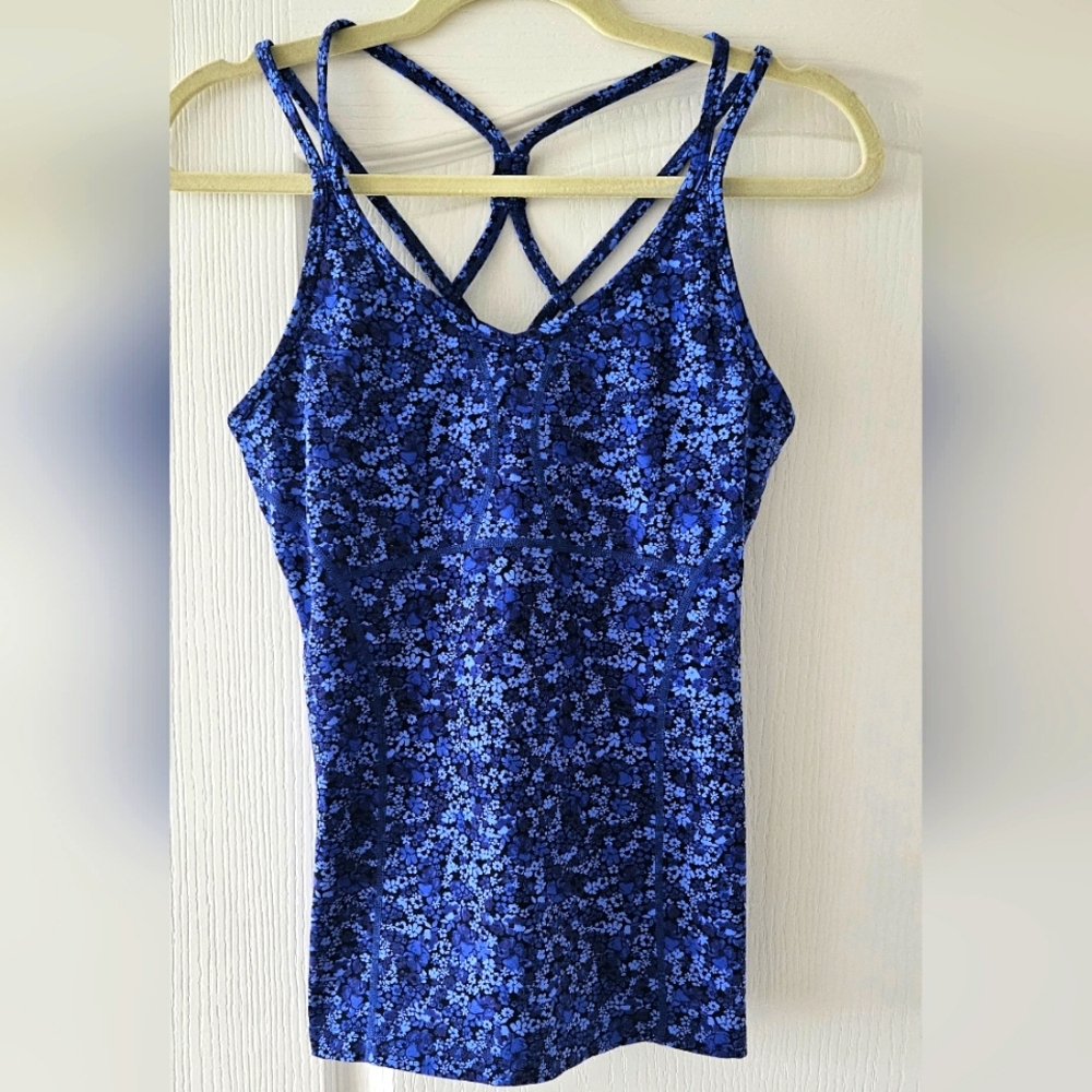 Athleta Purple / Blue Floral Yoga Built In Bra Tank sz S